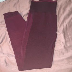 Pink seamless leggings